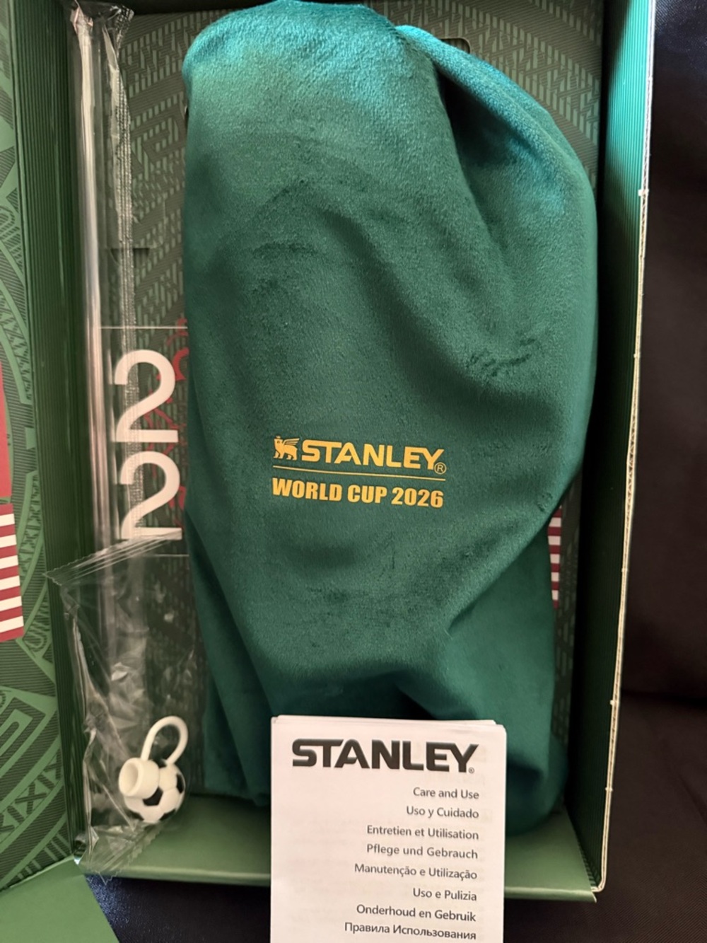 New Stanley 40oz Special World Cup 2026 Box Bag Straw Topper Straw Tumbler Set - Picture 12 of 16